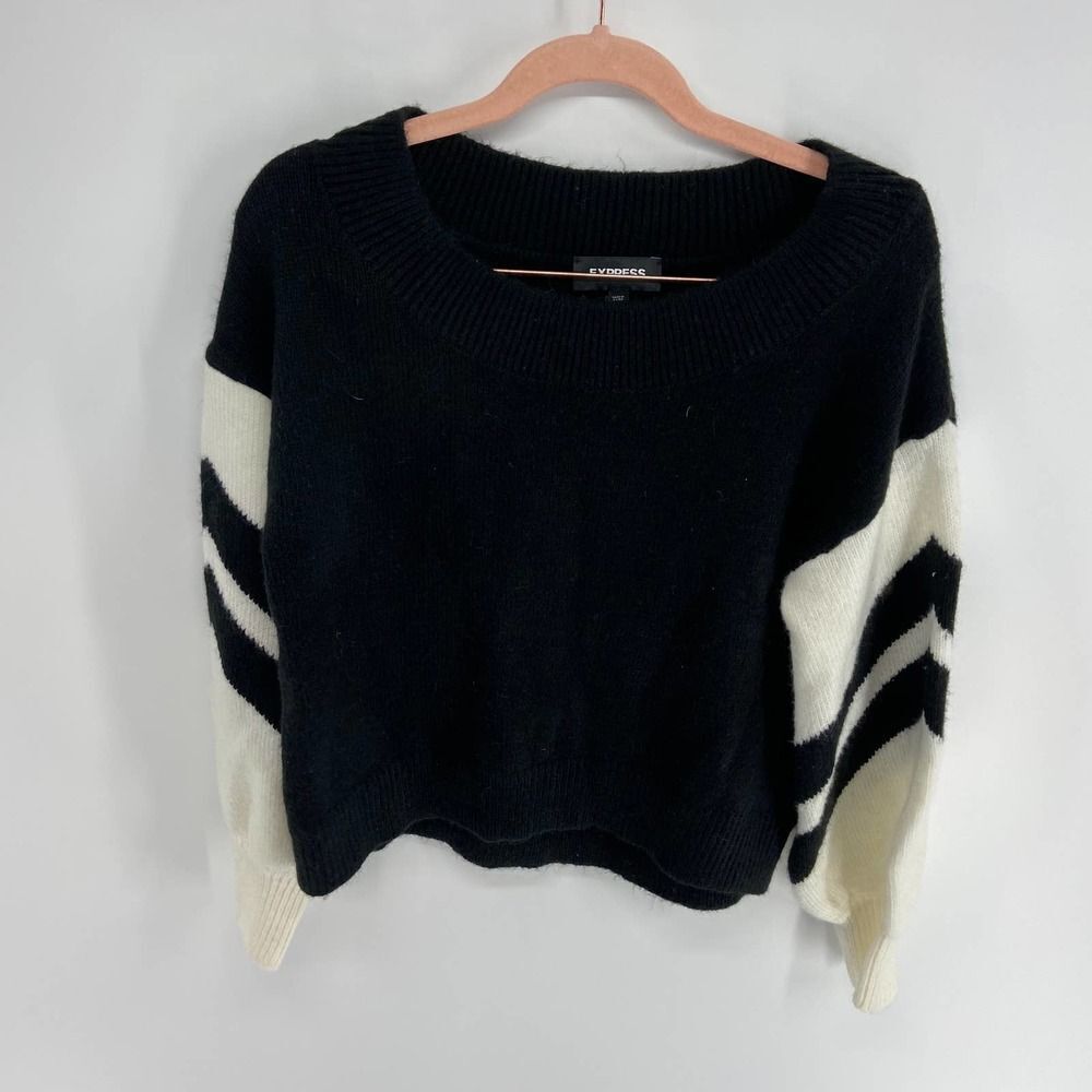 Express Black White Scoop Neck Geometric oversize knit sweater womens xs